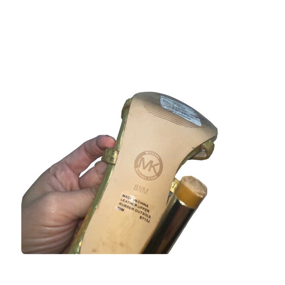 Michael Kors Heel Sandals Size 8.5 M, Gold Leather - Picture 5 of 6